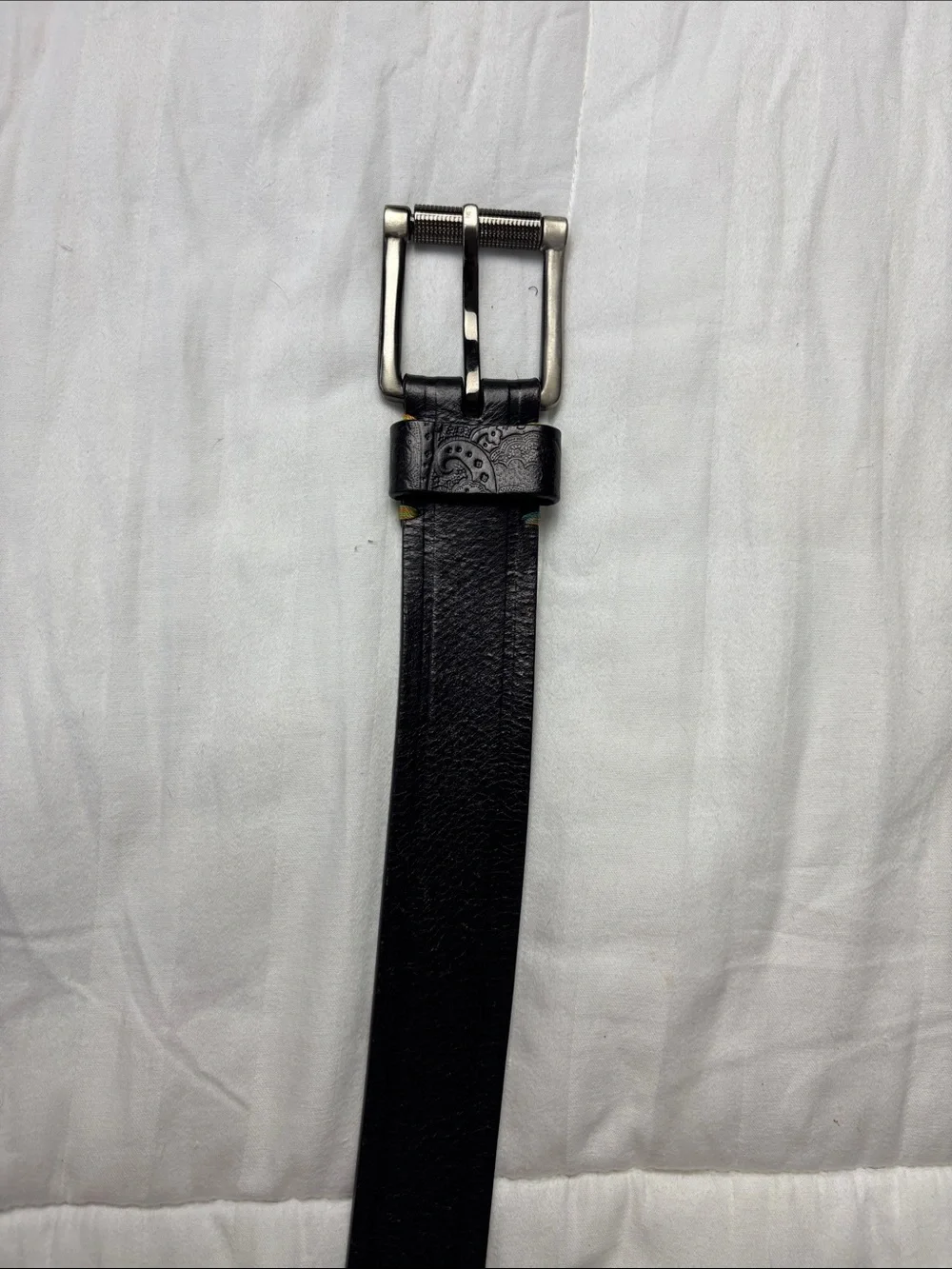 Black Leather Men's Belt with Brushed Metal Buckle
